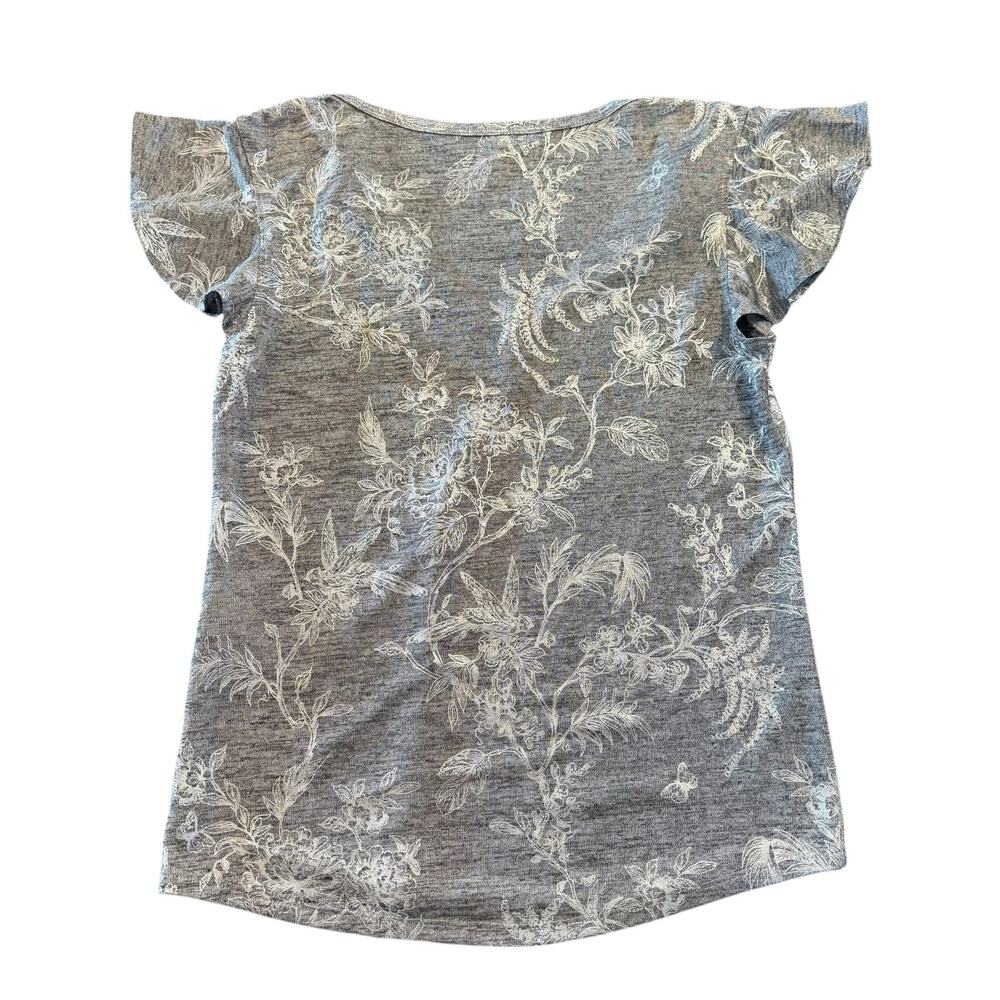 White house Black Market silver ruffle floral v-neck tee, Size XS - Picture 7 of 7